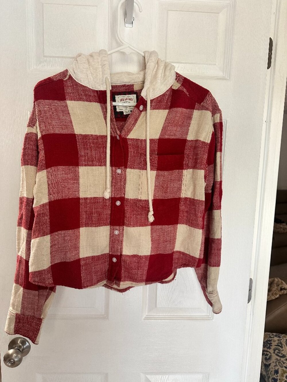 American Eagle Hooded Flannel – Women’s Size M